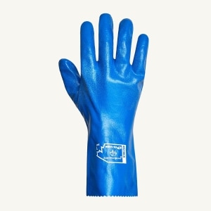 Oil Resistant gloves that maintain a steady grip in cold conditions